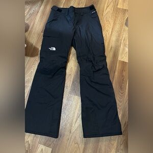 Women’s North Face snow pants